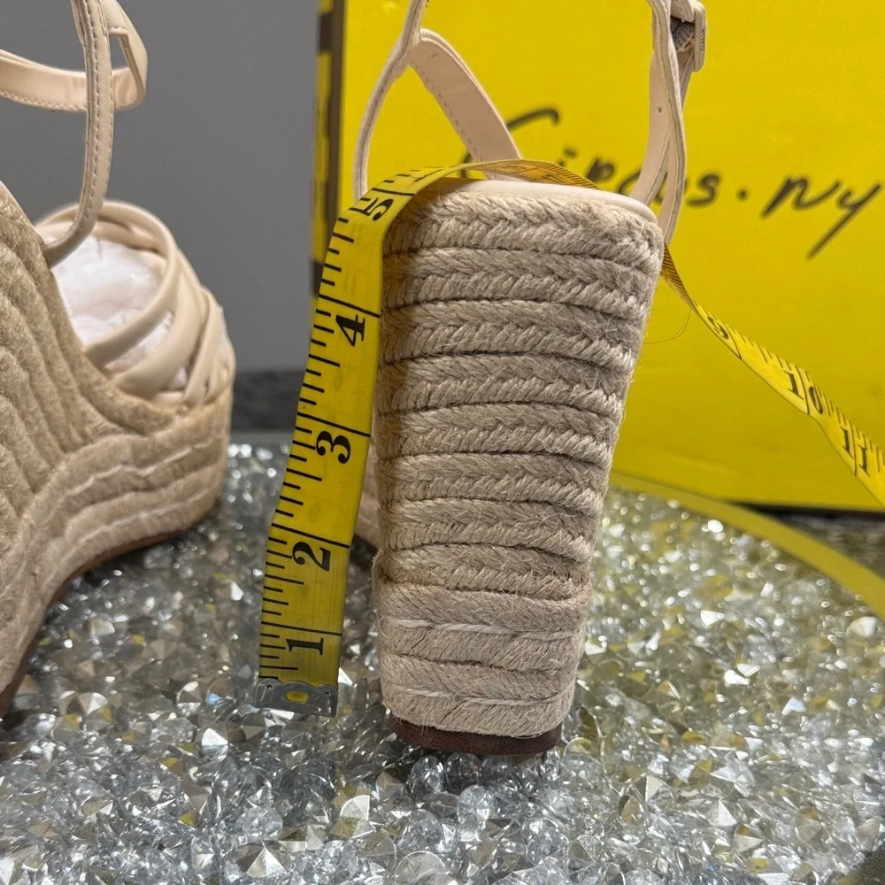 Circus by Sam Edelman Women's Irene Strappy espadrilles Tan Wedge Sandals NEW 10